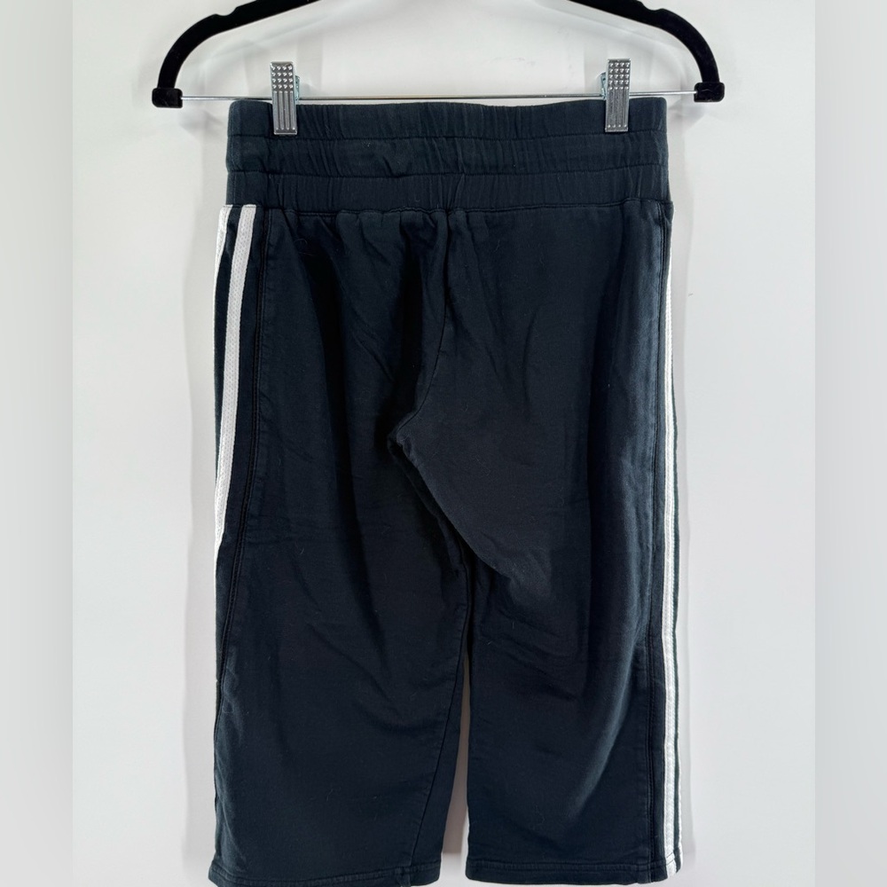 EUC Adidas Youth Cropped Pants - Picture 5 of 6